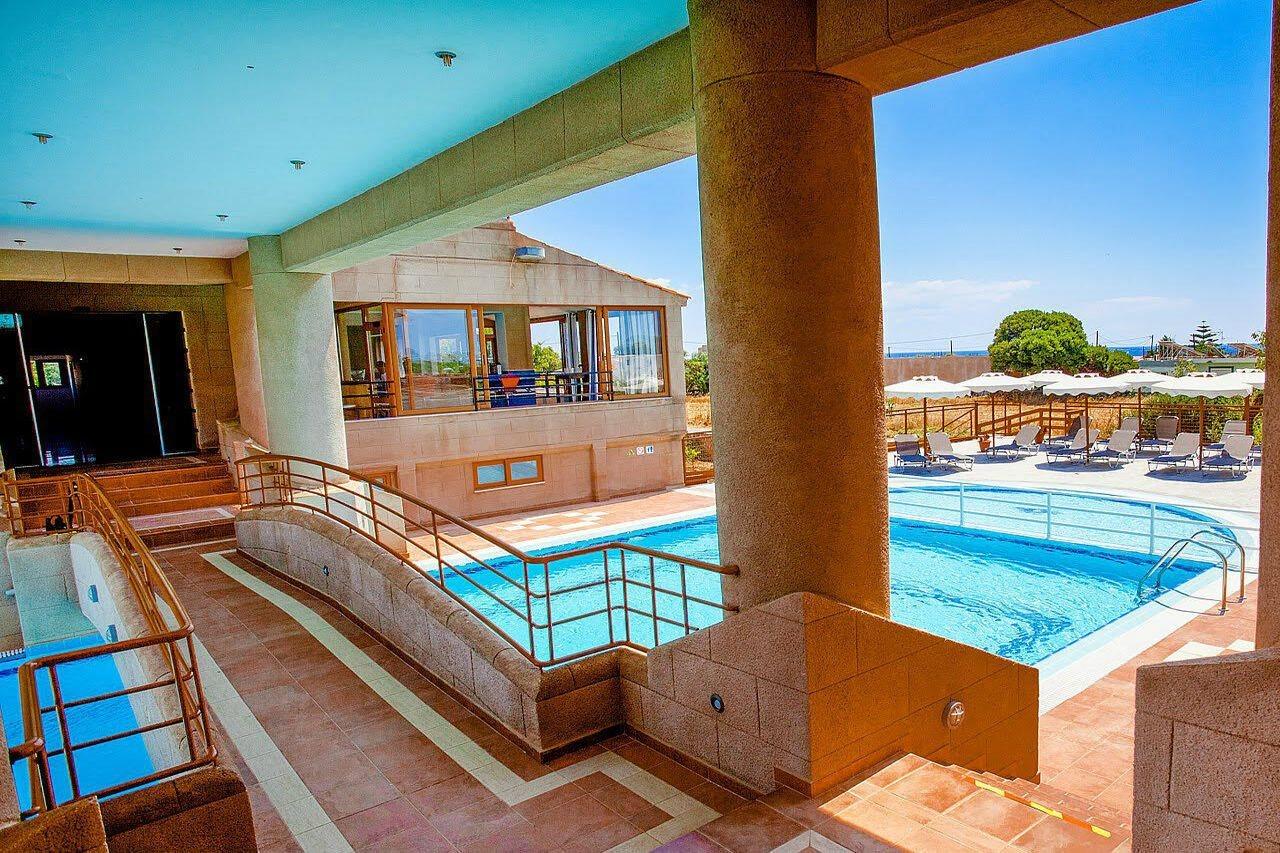 Hotel Ledras Генади Екстериор снимка